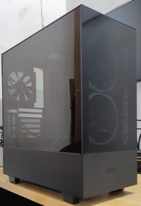 كيس NZXT • ٤ مراوح • نظيف ١٠٠٪