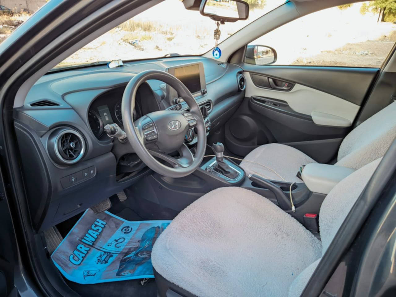 السلام عليكم
هونداي كونا 2022  بيه قبغ جنطة فقط ومكفوله من الشخط الرصعة 
ماشية (72) km 
مواصفات 
بصمه تشغيل وابواب 
تحديد مسار 
ثلاث انظمة قياده
سياقه ذاتيه 
‏‎تشغيل عن بعد
شاشة ابل كار واندرويد اوتو
‏‎مانع انزلاق 
‏‎اشاير بالمري 
‏‎ محرك 2000 دوش المرغوب
‏‎منافذ شحن 
‏‎نظام مساعد نزول منحدرات 
كروس سرعة 
تحكم ستيرن فول
حساسات امامي خلفي 
السعر ١٥٠
***********
