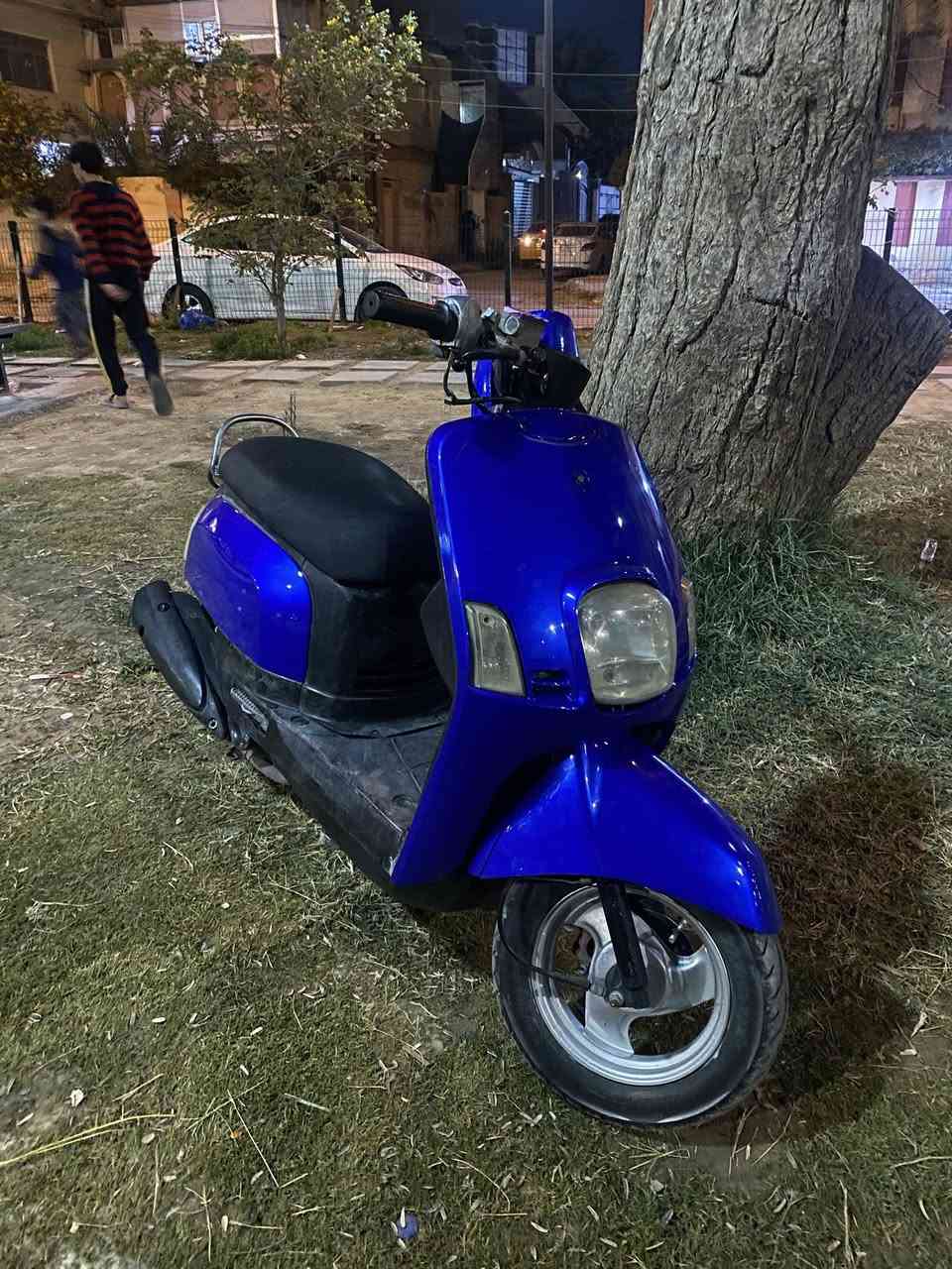 سلام عليكم دراجه بوليس ما مفتوح دراجه بحاله الوكاله سلف هندر كلشي شغال دراجه ما ذب عليها ربع مكان الدراجه ناصريه مركز  السعر 750 وبيه مجال  للستفسار واتساب (***********
