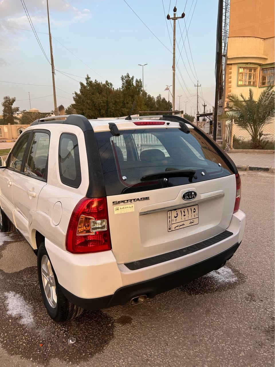 كيا سبورتج مكفوله بيه مكانت بارد فتحه نجف تخم تاير كير محرك تبريد كله جيد حداديه جيده سياره جاهزه مديل2010عنوان نجف رقم موبايل*********** النجف, العراق
