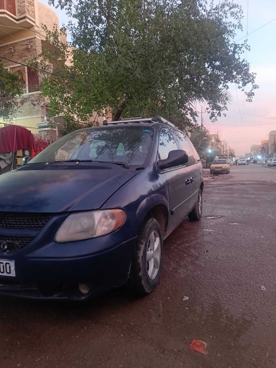 سلام عليكم دوج كرفان موديل ٢٠٠٠٥ بترا سبعة راكب محرك كير لوك صدر لوك تبريد عاطل رقم  بغداد دولي هزة جديدة تحويل مباشر داخلها كلش حلوه ترايهة كلش حلوه بدون ضربة السعر ٥٧ وبيه مجال للطيبين رقم الهاتف *********** بغداد ***********
