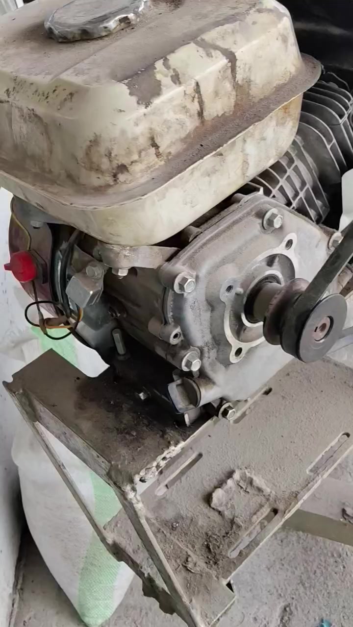 عجانه نظيفه للبيع 300 
نجف حي العسكري مدارس 
***********
