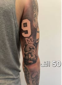 تخفيضات اكثر من 60 % بالمية يعني حته اقل من نص السعر و شرط الشغل فوول ...