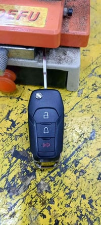 مفاتيح سيارات • برمجة مفاتيح • سنتر المفاتيح النجف