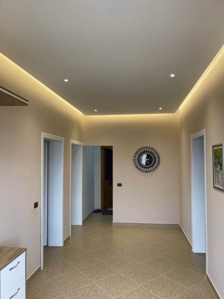 #عاجل 
#احجز_الآن 
جدد بيتك بطابع عصري وفخم مع جبس بورد بجودة راقية — بسعر 25,000 د.ع للمتر فقط! 
🔥 عرض محدود، 

📲 للاستفسار والحجز:  ***********
واتساب ***********
