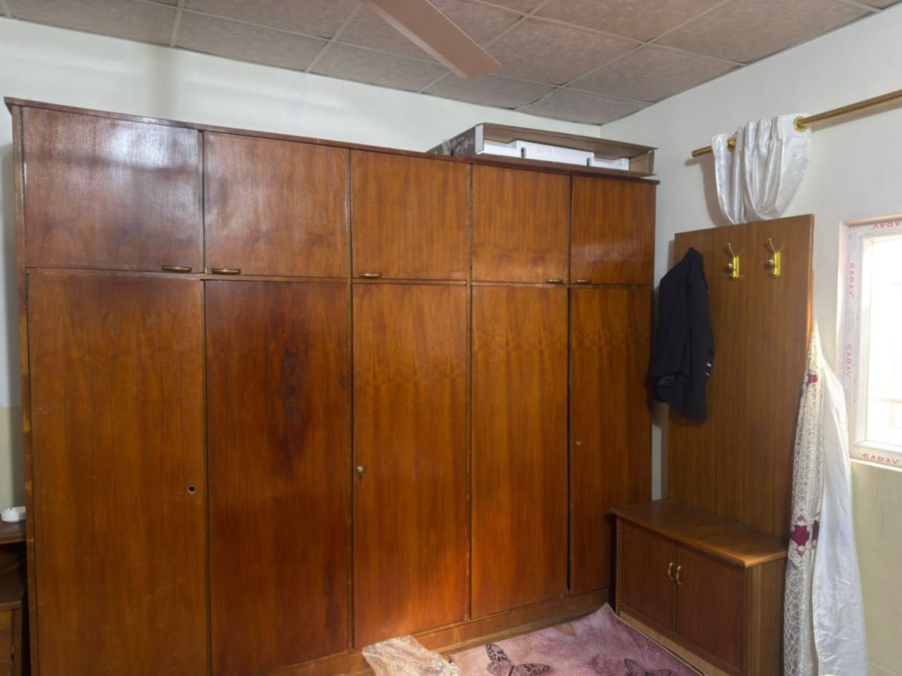 غرفه نوم صاج نظيف كلش للاستفسار أكثر راسل خاص


**إذا كنت صاحب هذا الإعلان وتريد حذفه لأي سبب، رجاءا أرسل رسالة إلى الدعم الفني**