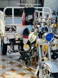 ستوته  مديل١٧ وراق اصولي لون وردي بس لجماليه بيضه شراي يخابر او يجي خا...