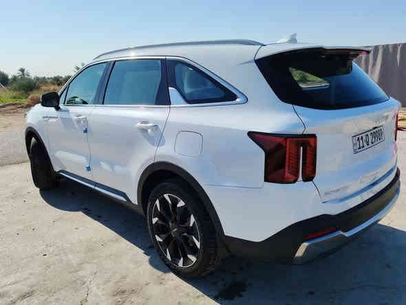 سلام عليكم 

سورنتو للبيع او مراوس

ماشيه 2500 زيرو دهن شركة بيها 

ويل 20 بانوراما داتا شو 

رقم بغداد الدولي الجديد مداور ثاني يوم 

كامره اماميه وخلفيه 

مكفوله كفاله عامه من زلق ضمان الدوليه 

6 سلندر 7 راكب 3 قطع تبريد 

GPS/ شاشه كبيره / شاشه متصل 

كير موس / سايد ابريك بصمه 

كشنات كهرباء / جنطه كهرباء 

حساسات إماميه / حساسات خلفيه 

شاحن وايرلس / عداد اكتروني 

برد أبواب خلفيه / تحكم استرين / مثبت سرعه 

تشغيل عن بعد /  باقي مواصفات معروفه 

بصمه عدد 2

🔺مغلفه كشنات وأرضيه جلد 

سياره جاهزه الف ماتصرف عليه  

السعر 358

*********** واتساب
