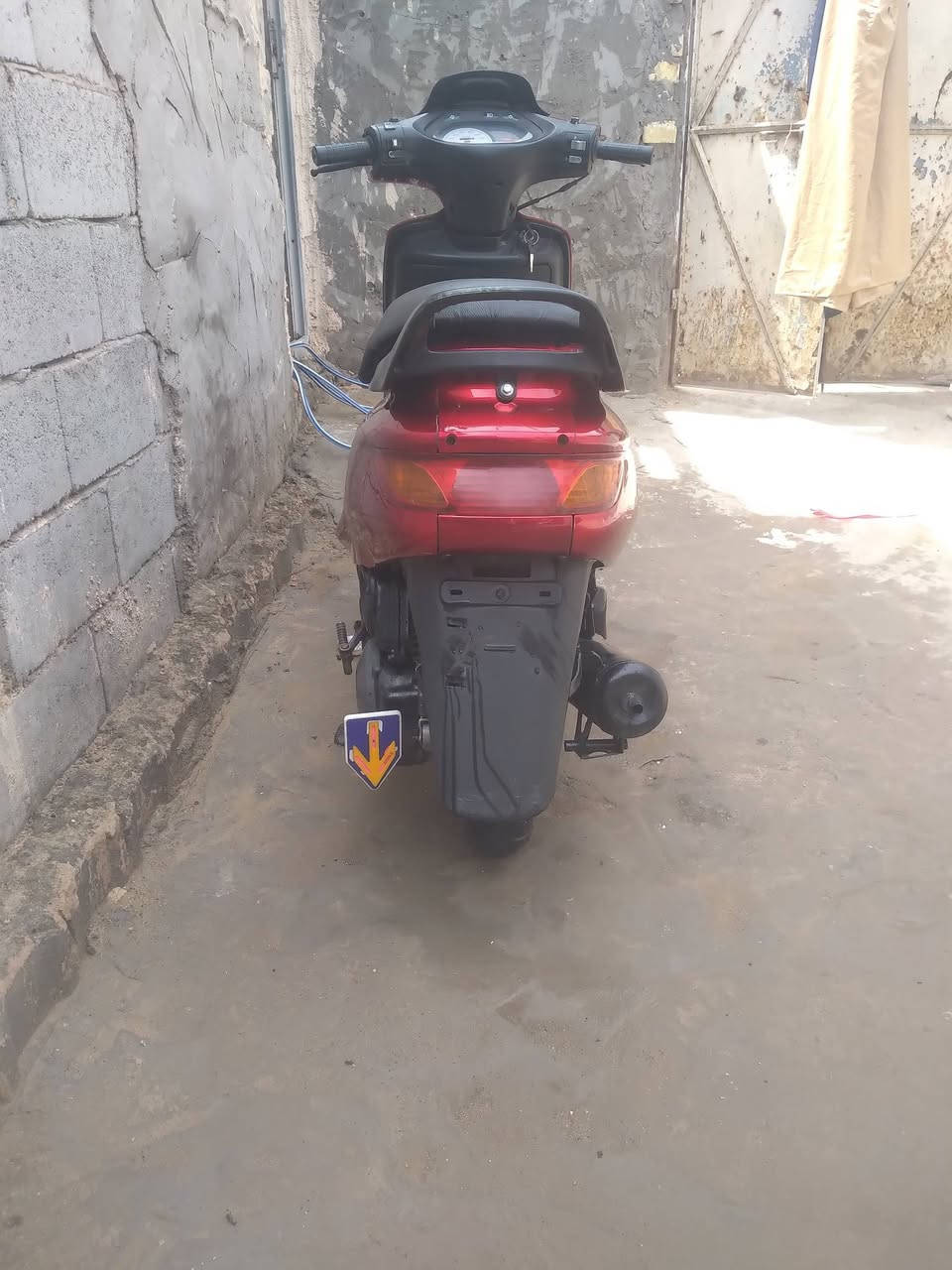 سلام عليكم دراجه فراشه للبيع والمراوس  كفاله عامه كلشي مابيها بحرك بلجيس تايرات جدد كهربائيات كلها شغاله  سعر 500بيها مجال مكاني نجف مشخاب رقم التليفون ***********
