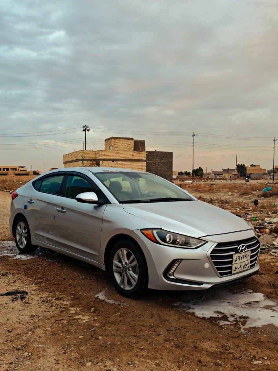 النترى موديل 17 سياره حلوه وجاهزه سونار بالمنشور جاهزه من كلشي بيه بس صدر سعر 115 بيع أو مراوس حسب القناعه مكان بغداد سبع البور وتوصل ع هذا رقم *********** بي واتساب
