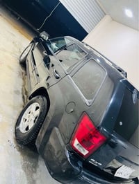 جيب لاريدو • ٢٠٠٥ • ڤ٦