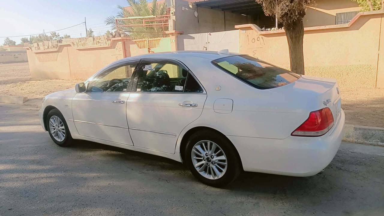 ❤ بەناوی خودای گەورە و میهرەبان ❤
. ئەم گوڵە 🌹 بـــــــــۆفــــــــرۆشــتن 📢
. شاهینە ( بڕاوە بڕاوە 🎁 ) 
. مۆدێل ( 2005 ) 
. 👑مَاشَاءَاللّٰه👑نمونەیە لەجوانی📦
. دوو دوگمە ➕ ناوڕەساسی
. گێڕ و مەکینە بچوک 180
. بێ چاڵ و بێ شوخت
. سەقفی وەک شوشە جوانە 🥇
. کامل مەسرەف کراوە
. دینارێ مەسرەفی نییە 
. گۆڕینەوە ناکەم تەنها فرۆشتنە ✋
. نرخ : 46 گەڵا و مەجال 💸
. ژ.م ☎️ ***********
. ژ.م ☎️ ***********ڤایبەر+وەتسئاپ🛜
