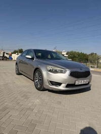 كيا كادنزا 2013 شكل ل2014 رقم أربيل تحويل ثاني يوم السيارة فول ١/١ ملك...