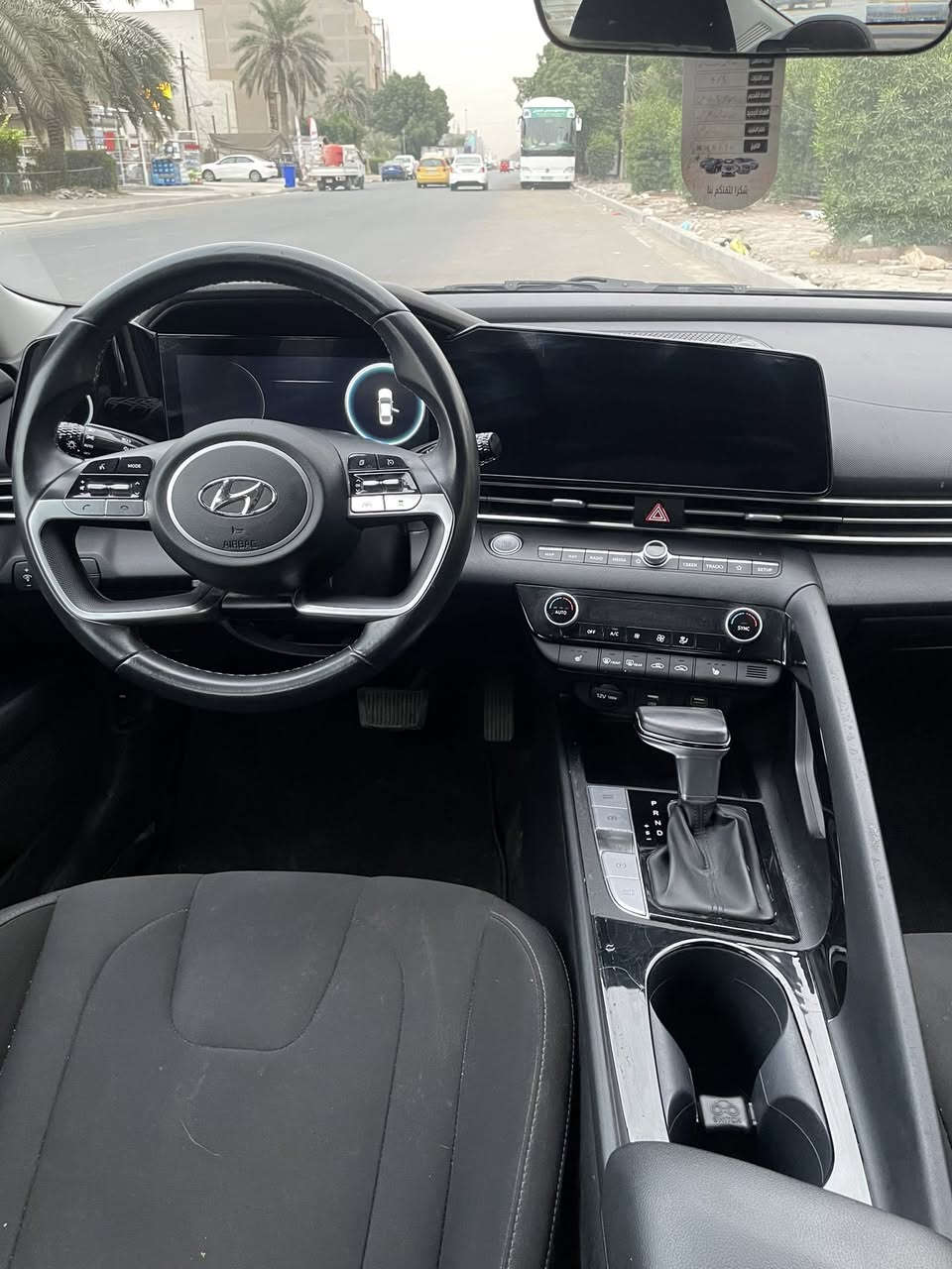 السلام عليكم
النترا موديل SEL 2023  محرك 2000 دوش مصلح وجاهزه (بدون رقم) الحادث موضح بلصور تبديل بنيد وصبغ جاملغ واللغد..القماره بارد بدون صبغ  وبيه سونر مرفق مع الصور المواصفات بصمه تشغيل وتشغيل عن بعد شاشه دجتل متصل تبريد بيانو تدفئة كشنات سايد بريك دكمه شحن لاسلكي رادار امامي وجانبي بل مري وخلفي توقف ذاتي وضعيات قياده تحديد مسار لايتات لد نهاري وباقي المواصفات المعروفه 
السعر 125 وبيه مجال 
العنوان الطالبيه ***********
