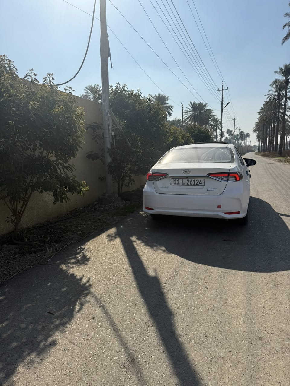 السلام عليكم كورلا 2025 رقم بغداد فول مواصفات عدا الكشنات الكهربائية سيارة جديدة مكفولة كفالة عامة عدا طخة بسيطة جداً على كد اصبعين ببداية الصندوك ومرجعة بلادي موضح بالصورة السيارة ماشية 32 بعدها بحالة الوكالة 
السعر 160 وبي مجال للجناي 
مكانها كميرة قرب جزيرة بغداد السياحية 
للاستفسار اكثر 
***********
