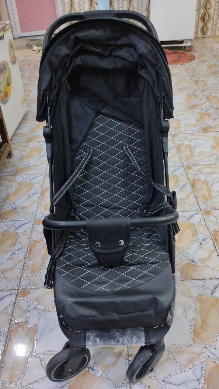 صباح الخير
هاي عربانه ماركه وقسما بالله جديده مافادتني لان بنتي معاقه وجبيره جبتها توصيل عبالي تصير ومن كعدتها ماصارت كلش حلوه وقويه وبيها شغلات هم حلوه بس للاسف مفادت بنتي وحتئ بجنطه السياره متاخذ مكان


**إذا كنت صاحب هذا الإعلان وتريد حذفه لأي سبب، رجاءا أرسل رسالة إلى الدعم الفني**
