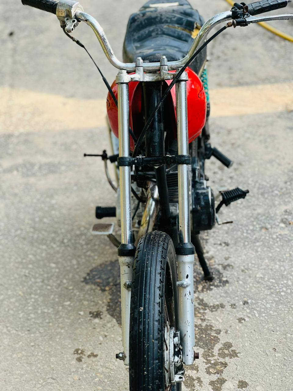 دراجه اربعه كير للبيع كلك لاتبخير ولاتنقيص مال شغل *********** السعر 225 وبيه مجال المكان النجف
