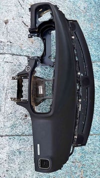 دشبول جارجر تفصيخ حاويه للبيع  يرهم من موديل 2023 الى 2011 اصل فتح 201...