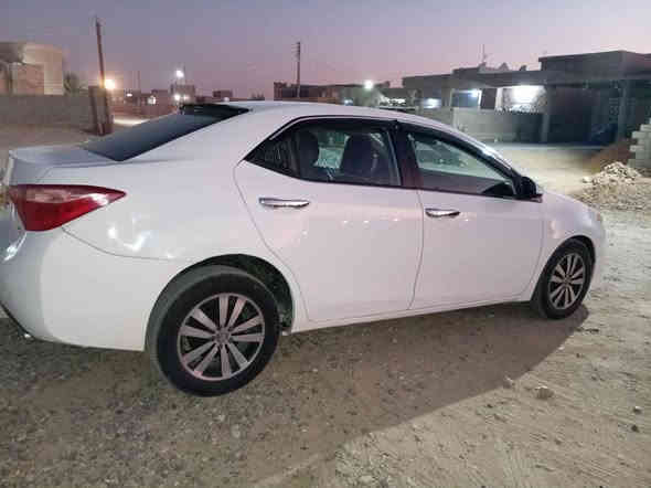 سلام عليكم عيني
كوريلا 2018 ماشيه 75 لون ابيض LE
رقم انبار تحويل ثاني يوم
السعر البيع 140
يرهم مراوس ع سني لون ابيض

غير متواجد ع فيس ***********
