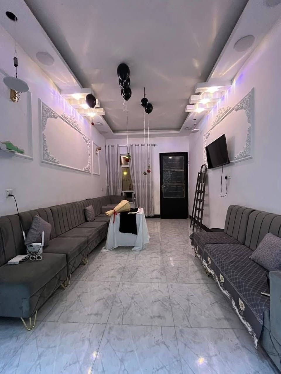 🔴 دار للبيع 🏘🔑🔑FOR SALE 

🔴الموقع👀حي البكر قرب مدرسة الارقم

🔴 ملك صرف طابو الزهور

🔴مساحة الدار ( 104) متر

🔴الواجهة (5.5)

🔴 طابقين بناء حديث 2023

🔴الطابق الأول يتكون من غرفة نوم وهول واستقبال ومطبخ وصحيات ومناور وكراج سيارة. 

 🔴 الطابق الثاني يتكون من 3 غرف نوم  وصحيات وبلكون وبيتونة

🔴 يحتوي الدار ع نظام سبالات وكاميرات وستلايت وغسالات.. 

🔴للأستفسار عن عروضنا العقارية المتميزة وأسعارها ⤵️مراجعة

          🎖تاج الملوك للعقار🎖
     

🔴العراق↔️الموصل↔️ حي الاخاء سايدين كنيسة تايتنك مقابل البسة الأصدقاء أو ألتواصل معنآ ⤵️على الارقام
☎️(***********) ابو حسن
☎️(***********) ابو حسن
☎️(***********) ابو عماد 
☎️(***********) ابو عماد
