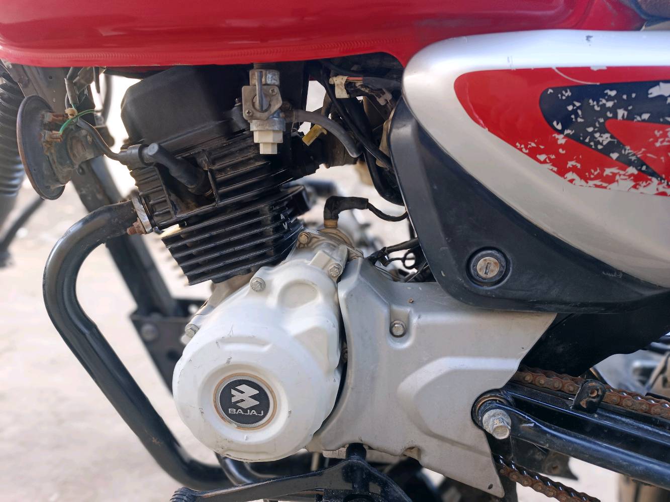 بوكسر موديل 23 رقم وسنويا باسمي شرط تحويل تجفيت شركا رقم انكليزي دراجا خير من الله كهربائيات شغالا لا تنقيص ولا تبغير شرط شلعتها تاكل كاع كل نقص ما بيها نكرت سلف تخم تايرات جدد وباقي شوفت عينكم 2,500,000مليون سعر مليونين ونص وبيها مجال رقم موبايل ***********   