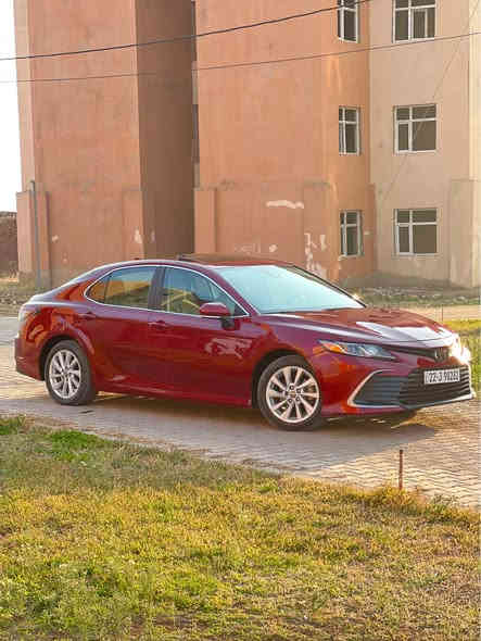 السلام عليكم  🌹🌹🌹
تويوتا كامري محسن سيلايت   2022 le 🔴🚀
فول داخلي اصفر 
السعر : 195 و مجال
سياره نسبه نظافه 💯 ‎%‎
الضرر :  فقط ربع بونيد +3 قطع بخ بدون دواخل وبدون ايرباك ایرباکات کلها شرکه
حجر صالنصه رادارات بيلادى 
الشواصي و دواخل كلهم سليمه 
‏Eco _  Normal _ Sport 
مواصفات : 
بصمه
تشغيل عن بعد
دبل ايكو 
شفتات بل ستیرن
كشنات كهربائي 👌
کشنات جلد
شاشة 📺
كاميرا 📷
تحكمات ستيرن و تحديد سرعه 🔘🔘
رادار 🛣
لايتات زينون LED
ويلكب 👌
نظام توجيه السيارة بين خطوط الطريق (تحديد مسار)
محرك ٤ اسطوانات (سلندر)
كير و محرك بشرط بدون ادنى خلل 
للاستسفار الرجاء اتصال و مراسله واتساب
شراى يتصل عل رقم:*********** وتساب أربيل
