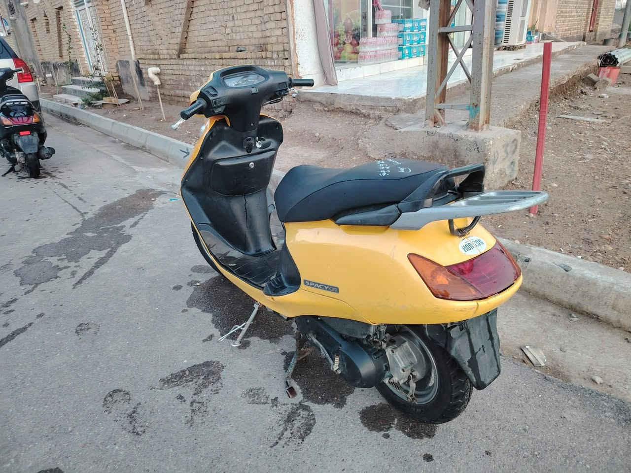 سبيسي ياباني كفرات اصليه مكينه رايمر ناعمه كهربائيات
شغاله سلف هندر شغال كهربائيات شغاله كيج بانزين السعر 550 رقمي ***********
