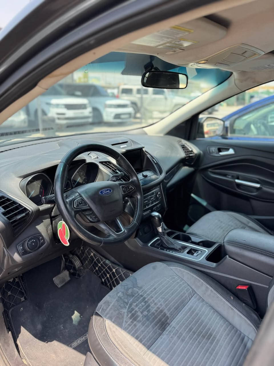 سعر بلااااش (( 77 )) $ 
*********** واتساب 

Ford escape 2017

سياره بيها ٣ قطعة سبغ بدون دواخل 
بدون شاصي و بدون لغد 

رقم سنويه هزة فحص جديد
باسمي سياره
سياره 4 سلندر حجم مكينه 1500
اقتصاديه كلش 

كير محرك كهربائيات تبريد وضع شركة
سياره اي نقص مابيها 

جاهزة بدون نواقص

مواصفات السيارة : فول ماعدا فتحه 

.. شاشة جبيرة .. كاميرا .... لايتات ليد .. لايتات زينون .. بك لايتات ليد .... حساسات امامي .. حساسات خلفيه ..
سعر 77 $
موقع السياره ( اربيل  ) وكل السياره شرط الفحص بالسونار أربيل, العراق
