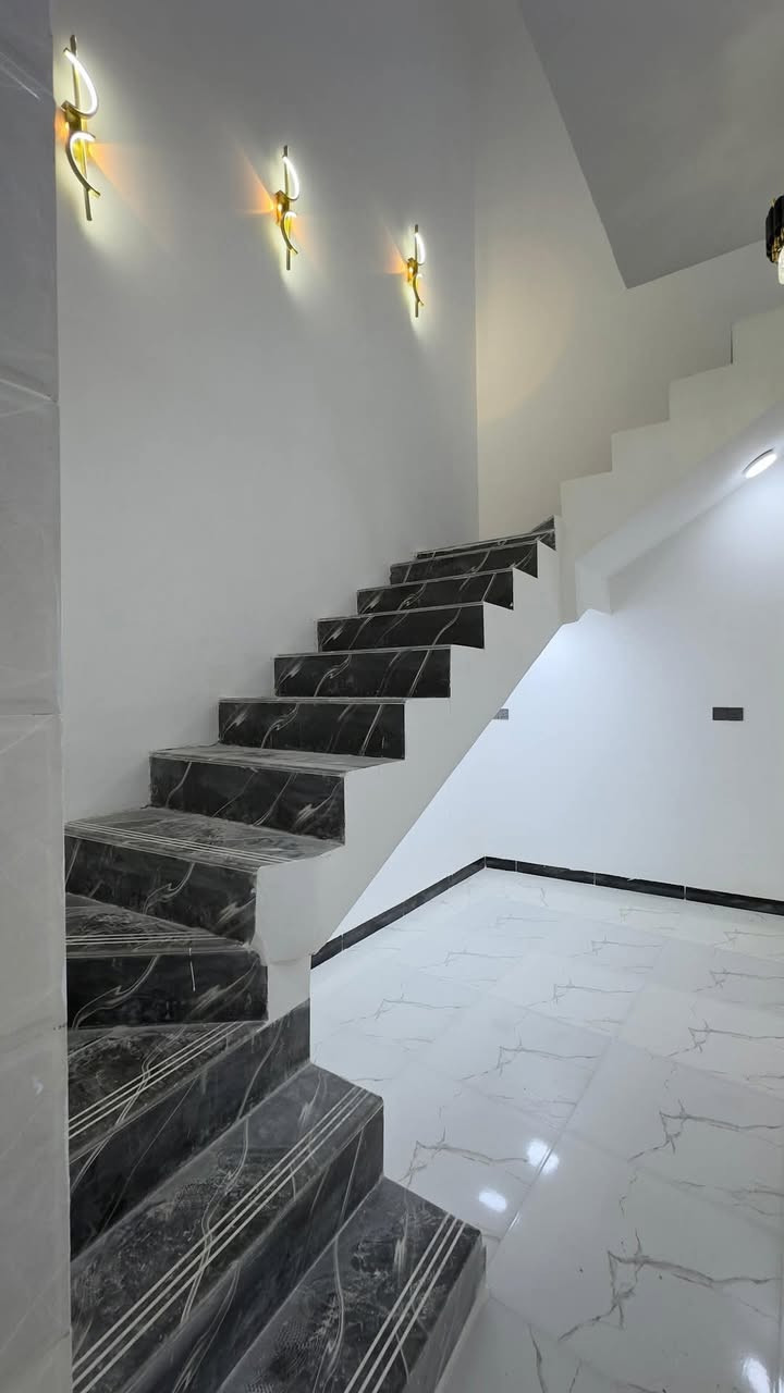 اعمالنا في كربلاء 
جوده في العمل واسعار مناسبه 
للحجز مراسله الصفحه 
او الاتصال***********📲
***********وتساب 
صبغ جدران 
صبغ حديد 
جبس بورد سحبات 
بديل رخام بديل خشب 
صبغ واجهات 
اخفاء سراميك بدون تفليش
