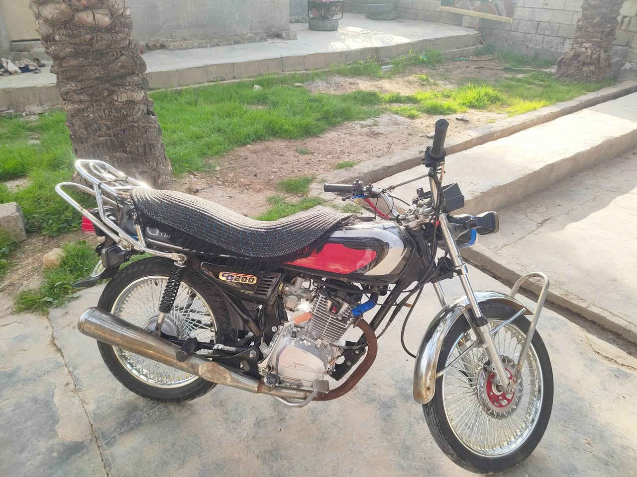 للبيع و مراوس موديل 22بدون وراق نامي برو السعر375بي مجال ***********
