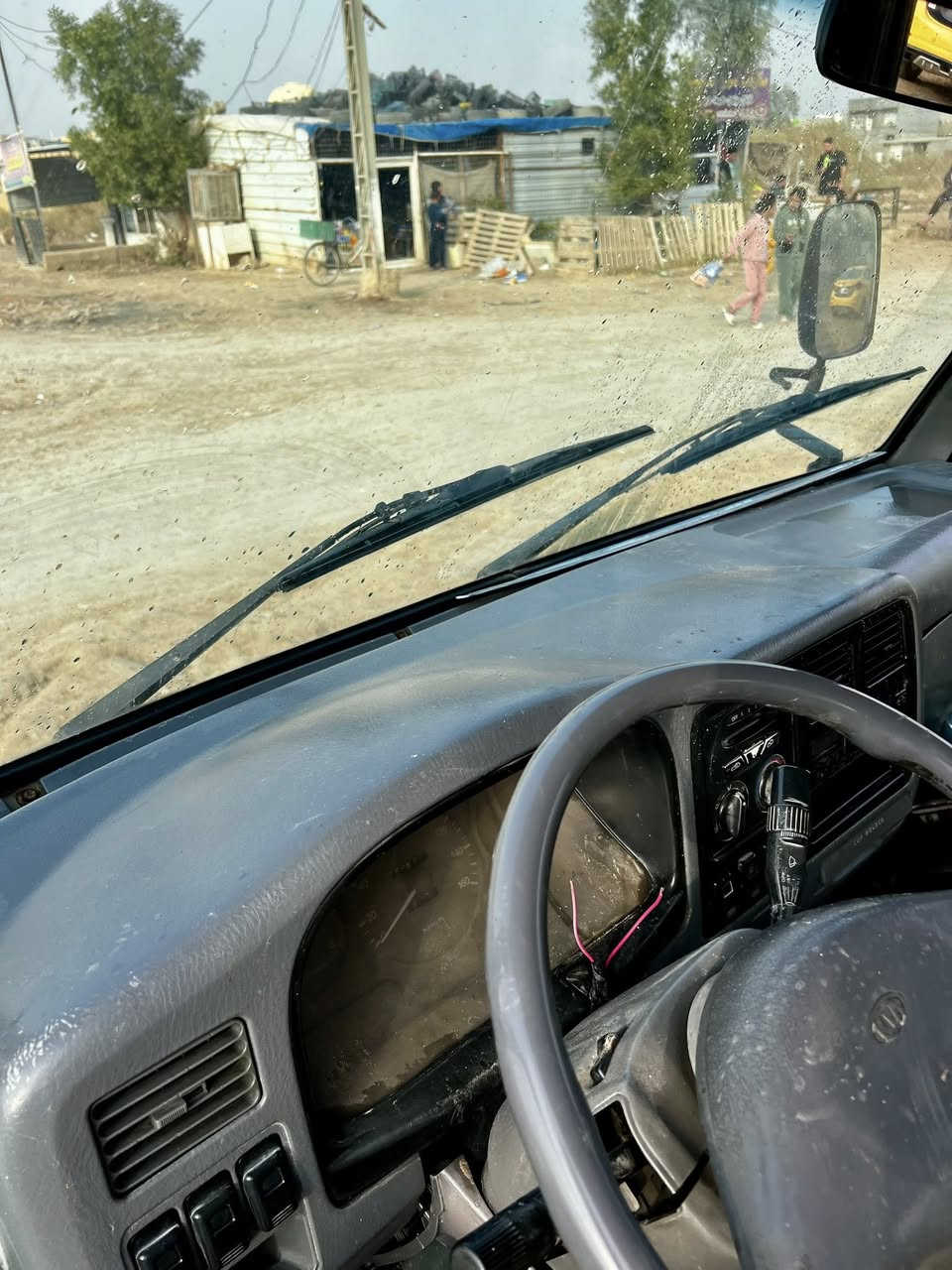 سلام عليكم اخوان عندي كيا فنتيرة البيع موديل /97/رقم ديالى السعر /28 بيها مجال حك الجية العنوان ديالى بعقوبة كاطون الرحمة رقم الهاتف/‭0775 981 2267‬
