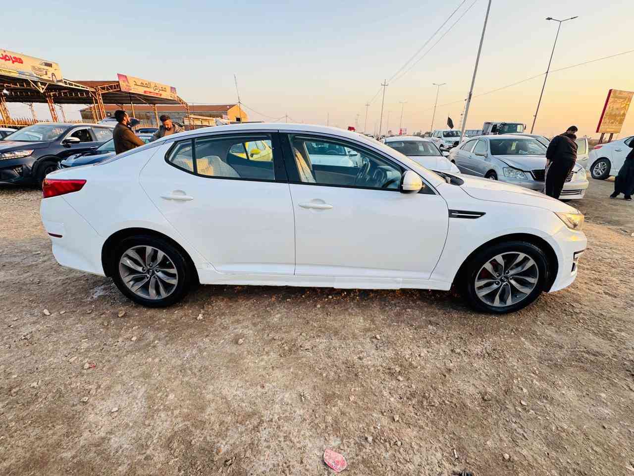 كيا اوبتيما خليجي موديل 2014 رقم مثنى 
مداور مباشر 
كفاله صبغ او تبديل ماعدا بارد بسيط بل جاملغ امامي ايسر 
مكينه 2.000 دوش 
ماشيه 148 الف 
السعر 135 $
العنوان المثنى الرميثه معرض اثير الجياشي 
التواصل وات ساب 
***********
