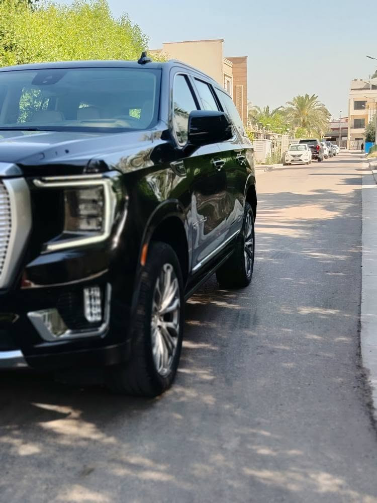 بسم الله الرحمن الرحيم 
يوكن دنلي GMC YUKON DENALI 2022
وكالة خليجي المنصوري
VIP كشنات منفصل
موديل 2022 كيجات دجتل فول مواصفات
جي ام سي يوكون دينالي
الموديل : 2022 ( خليجي )
العداد : ١٢٢ الف كيلو متر فقط. 
اللون : اسود
حجم المحرك : 6.2 لتر
عدد الاسطوانات : 8 سلندر.
مغلف.  ppf 
تحت الضمان
فل مواصفات :
نظام هيدروليك ( جكات )
دخول ذكي للسياره ( بصمة )
شاشات خلفية
دفع رباعي دبل
دوسات كهرباء
1. شاشه اماميه كبيره
2.شاشات عدد 2 خلفيات
3.كامرات 360 درجه
4.كامرا خلفيه بالمرايه
5. بانوراما طكتين
6.شاحن واير ليس
7.كشنات جلد
8.كشنات كهرباء
9.كشنات خلفي منفصل
10. رادار تحديد مسار
11.رادارات جانبيه
12 رادار امامي
13. ثلاث قطع تبريد
14.هيترات بالكشنات تدفئه تبريد امامي خلفي
15.دوسات كهرباء تفتح ويا الباب
16. بصمه + بصمة ابوب 4
17. صندوك كهرباء
18.فورويل 4x4
19. هند بريك بصمه
20.استيرن كهرباء
21.اتو ستوب
22.حساسات خلفي امامي
23.كشافات
24. لايتات لد + فول زنون
25. بكلايت لد خلفي
26.ويل كب كروم
27.كشنات الخلفيه كهرباء
28.سبعه راكب
29.داتا شو
30.هيتر بالاستيرن
31. بعدها بالضمان 
بيها چالمغ ايمن مبدل شركة 
موجودة في بغداد الكرخ 
السعر ٤٥٠ وبيهة مجال بسيط 
(***********) متواجد واتس آب بغداد, العراق
