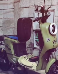 دراجة نضيفة ملف جديد دراجة ناقصها فقط بطاريات غير ذالك ترجع وانا خادم ...