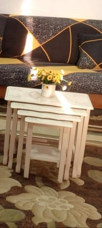 طاولات • ديكور منزلي