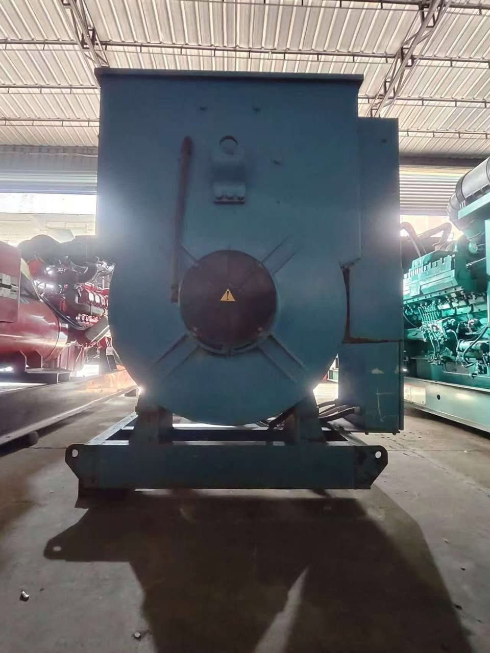 MTU 12V2000, 800kVA, lasts only 16 hours 🔥, 12-cylinder high-power, if you like it, please contact me ☺️


**إذا كنت صاحب هذا الإعلان وتريد حذفه لأي سبب، رجاءا أرسل رسالة إلى الدعم الفني**