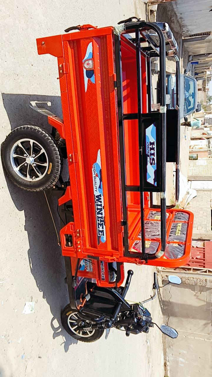 السلام عليكم ورحمة الله وبركاته ستوتة شحن للبيع ستوتة يشهد الله جديد ستوتة عارضهة 1.300للتصال ***********
