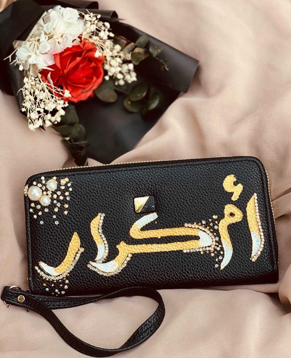 هدايا عيد الام 🤍
@إشارة 
#رسم_على_الزجاج #عيدالام #هدايا_يدوية


**إذا كنت صاحب هذا الإعلان وتريد حذفه لأي سبب، رجاءا أرسل رسالة إلى الدعم الفني**