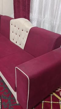 ديوان • ٧ امتار • ٥ قطع