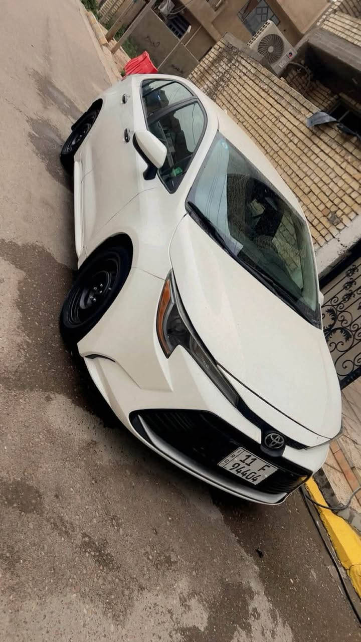 للبيع كورلا موديل24سيارة جديده ماشيه8000زيرو بعدها بجيسها رقم بغداد ب اسمي جديده ارباك راجع وكاله العنوان السيديةمحرك 2000.    

***********
