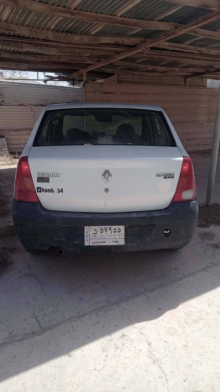 للبيع رينو 2009مكينه كير حداديه جاهزه رقم بغداد المالك سماوه جاري  مامطلوبه السعر 43وبيه مجال مرراوس بكيه بريجو واتساب👈***********   ***********
