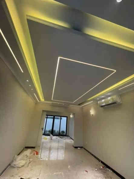 ديكورات
_جبس بورد _ وصبغ داخلي وخارجي
_تغليف جدران
_سقوف ثانويه 
_بديل الرخام
_ بديل الخشب
للاتصال(معلم اسلام)(***********) متوفر واتساب
