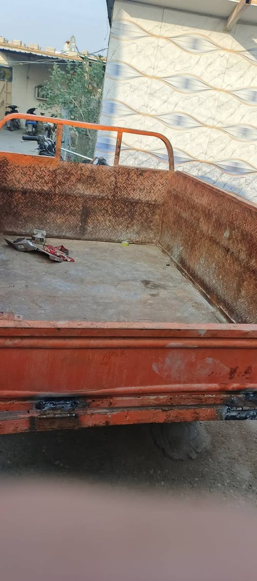 السلام عليكم ستوته ليفان ستوته نظيفه وادوات رايتها ب 700 علواني بصره ابو الخصيب.  ***********
