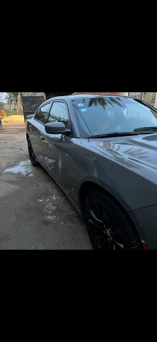 سلام عليكم جارجر للبيع مديل 17
سياره 
بنيد مفتوح 
جاملغ ايمن جزاء صبغ 
باب خلف سائق تقسيم فقط 
كير مكينه كفاله سياره 
تخم تاير جديد 
حداديه جديده 
مكان بصرة 
تواصل واستفسار :
***********
***********
نتصال واتساب
