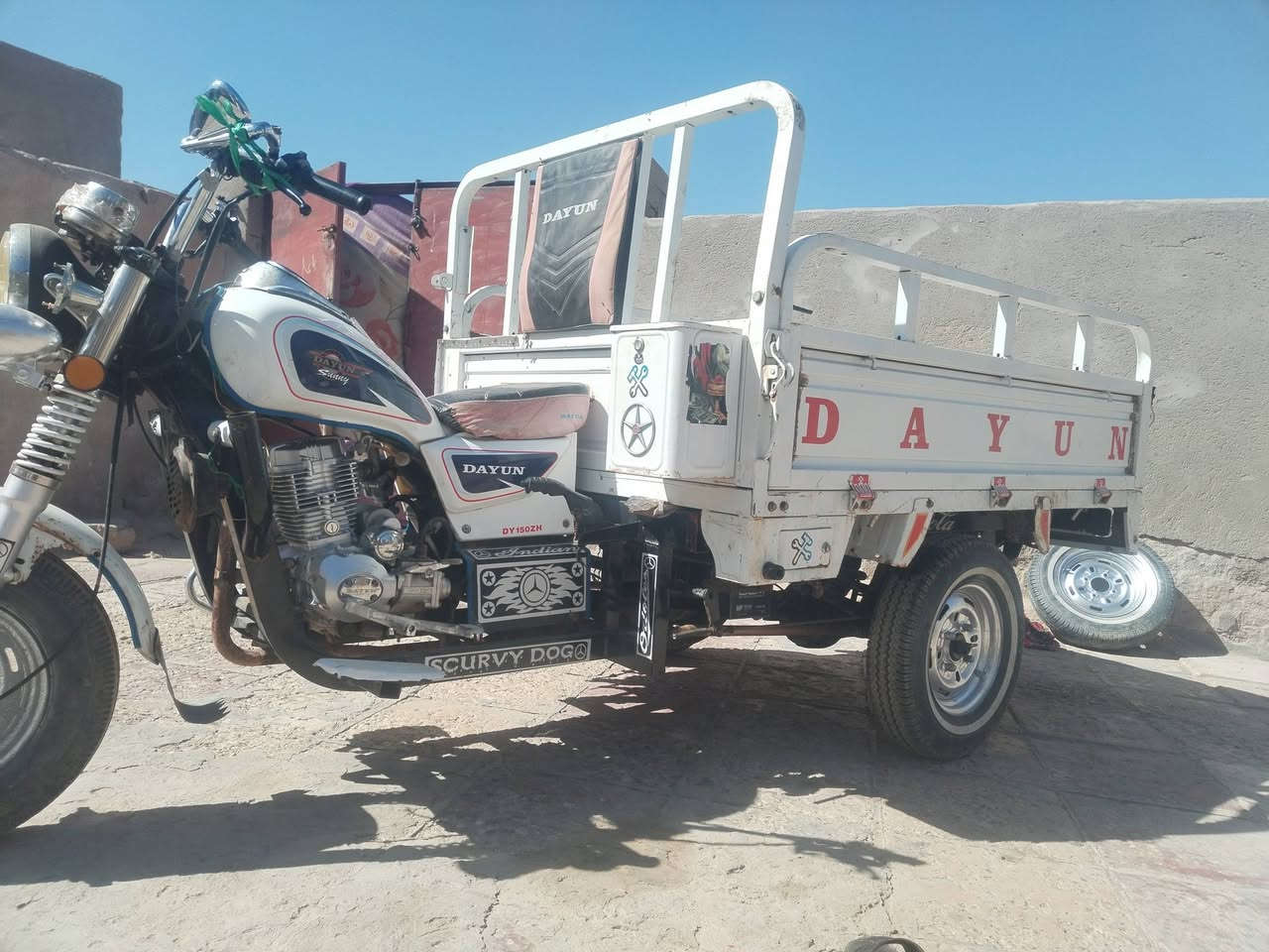 ستوته لبيع موديل 22 كلها بلادي مداور واكيل 
ناصريه

***********
