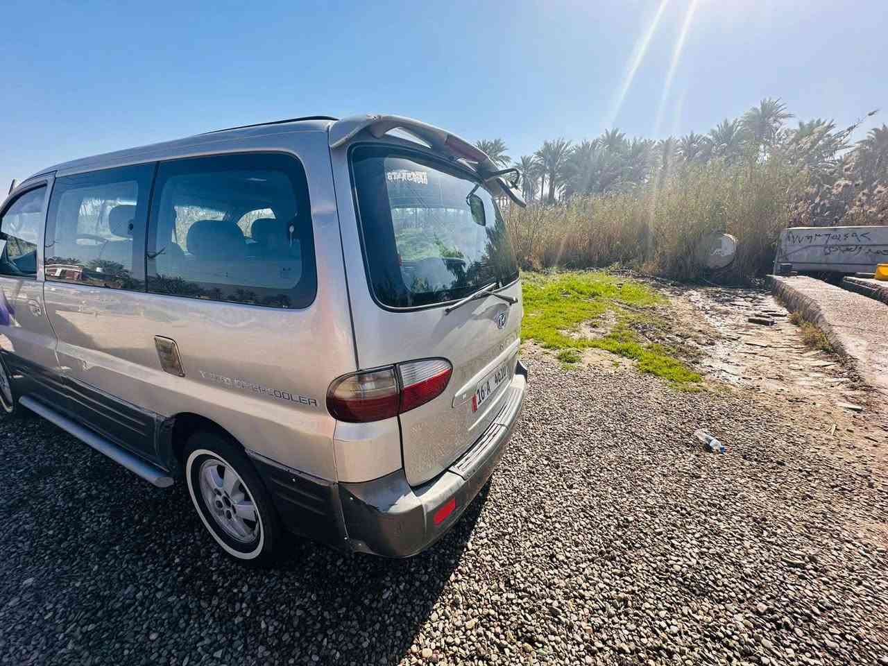 ستاركس ٢٠٠٧سلفر بلادية لاضربه ولاصبغ صبغ فقط الهلالات الخلفية رقم أجرة قادسية السيارة موجودة في بعقوبة محرك كير اكسل خير من الله الكير عادي ٨٨
***********
