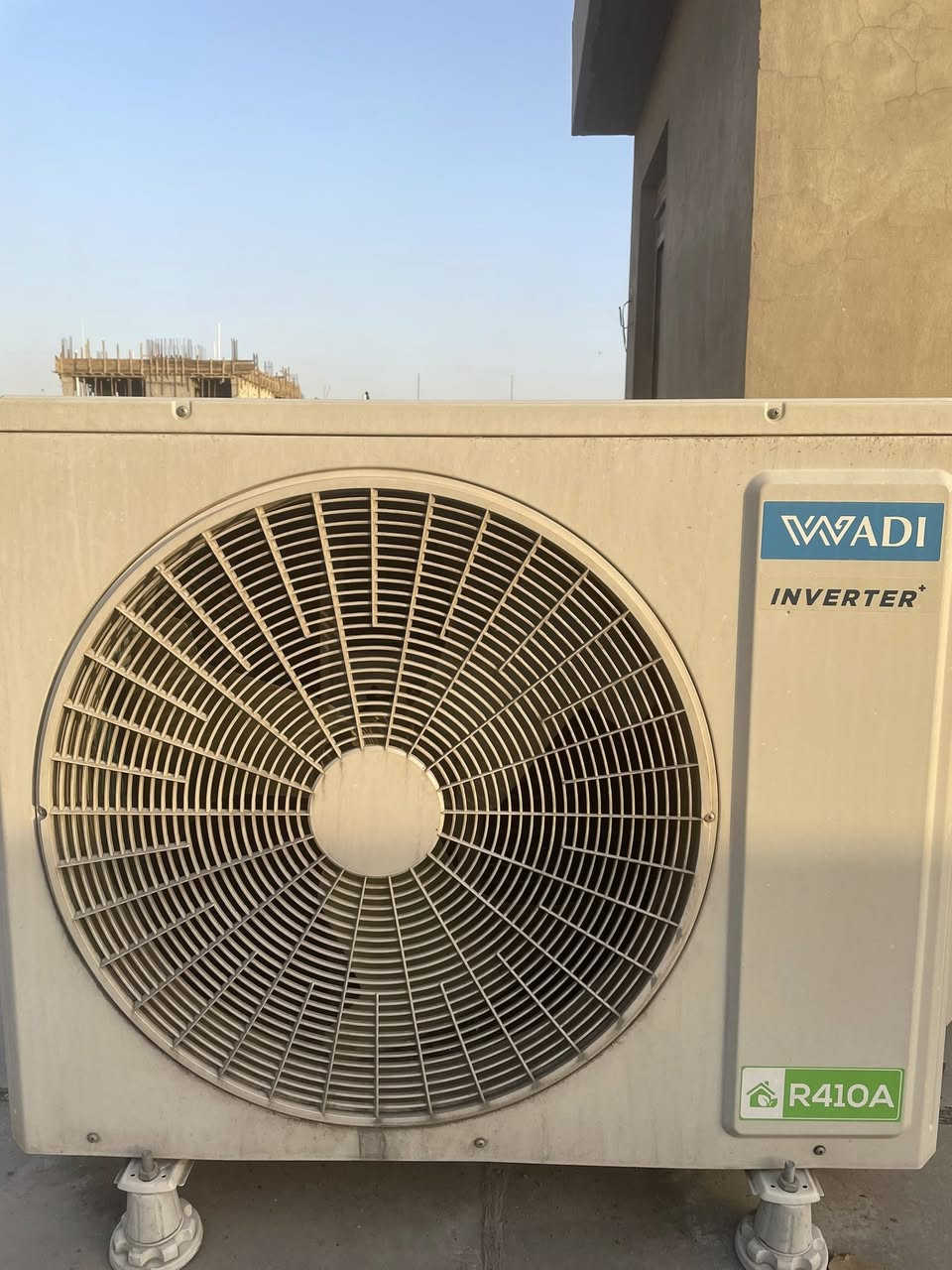 جهاز سبلت للبيع ٣ أطنان بارد و حار مستعمل قليل اخو الجديد النظافة ٩٨% بغداد بسعر مناسب في منطقة البلديات للاستفسار واتساب ***********
