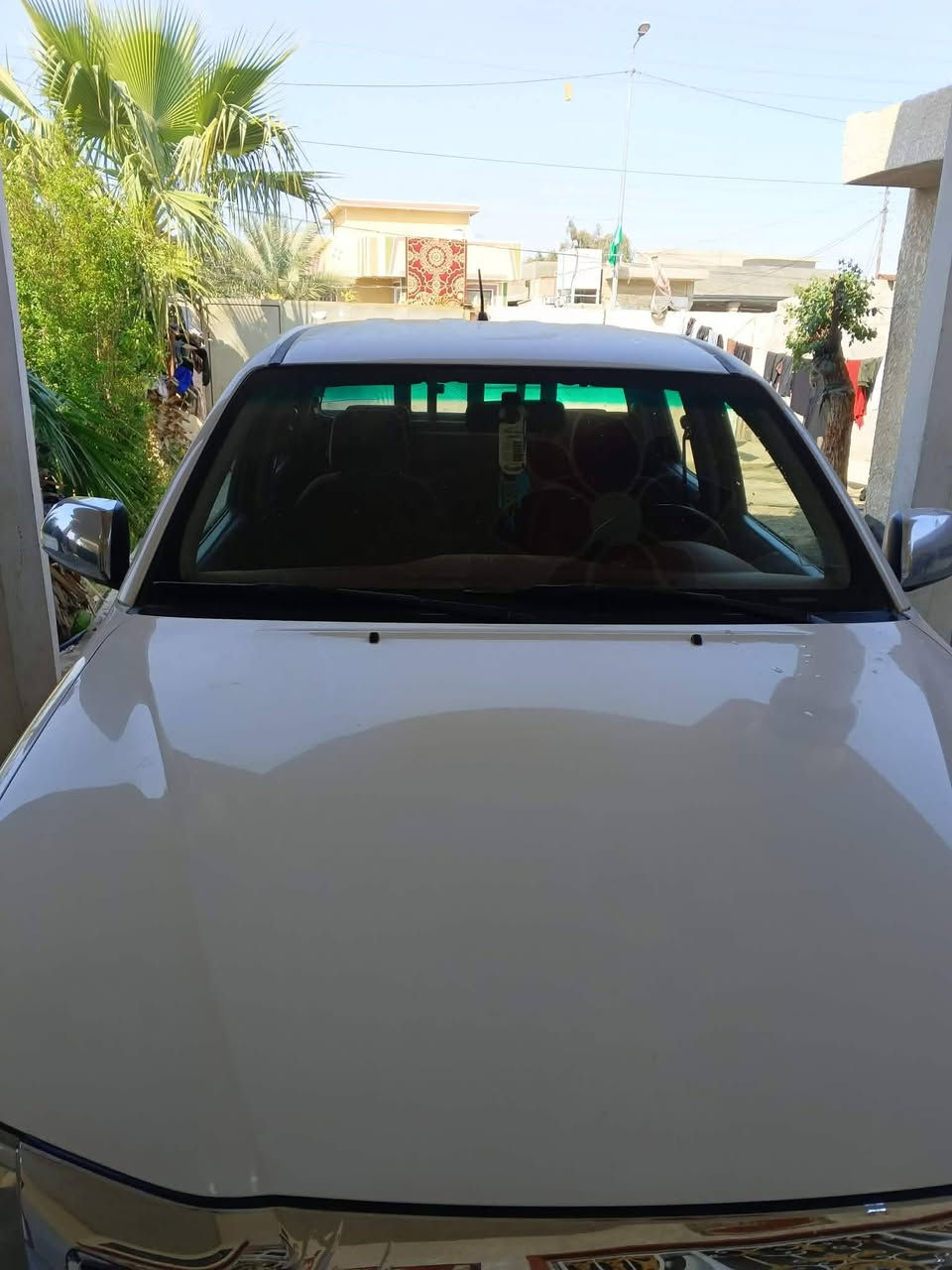 سلام عليكم سياره فلاونزه موديل 2013شاصي 19كويتي العنوان تقاطع النهروان رقم صاحب السياره ***********
