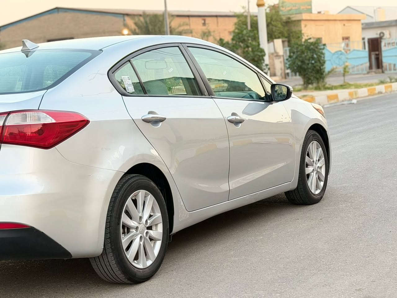 السلام عليكم
كيا فورتي 16 حره ذي قار تحويل ثاني يوم سنوية 28 وارد امريكي حادث خفيف جدآ بنيد مبدل فقط ومقدمة جاملغ صبغ بدون ضرر داخلي شرط والباقي كفاله عامه محرك 2000 كفاله مامفتوح السيارة استخدام شخصي جديدة كلش ماشية 160
كير محرك حداديه تبريد طخم تايركله ع وضع الشركة فول ماعدا البصمه شاشة كامره تحكمات انضمة قياده حساسات ويل كب رايدها 118وبيه مجال بسيط مكاني ناصريه مركز المدينة اخوان اليدور جديد يتصل وانه خادم استفسار بيه وات ساب ***********

