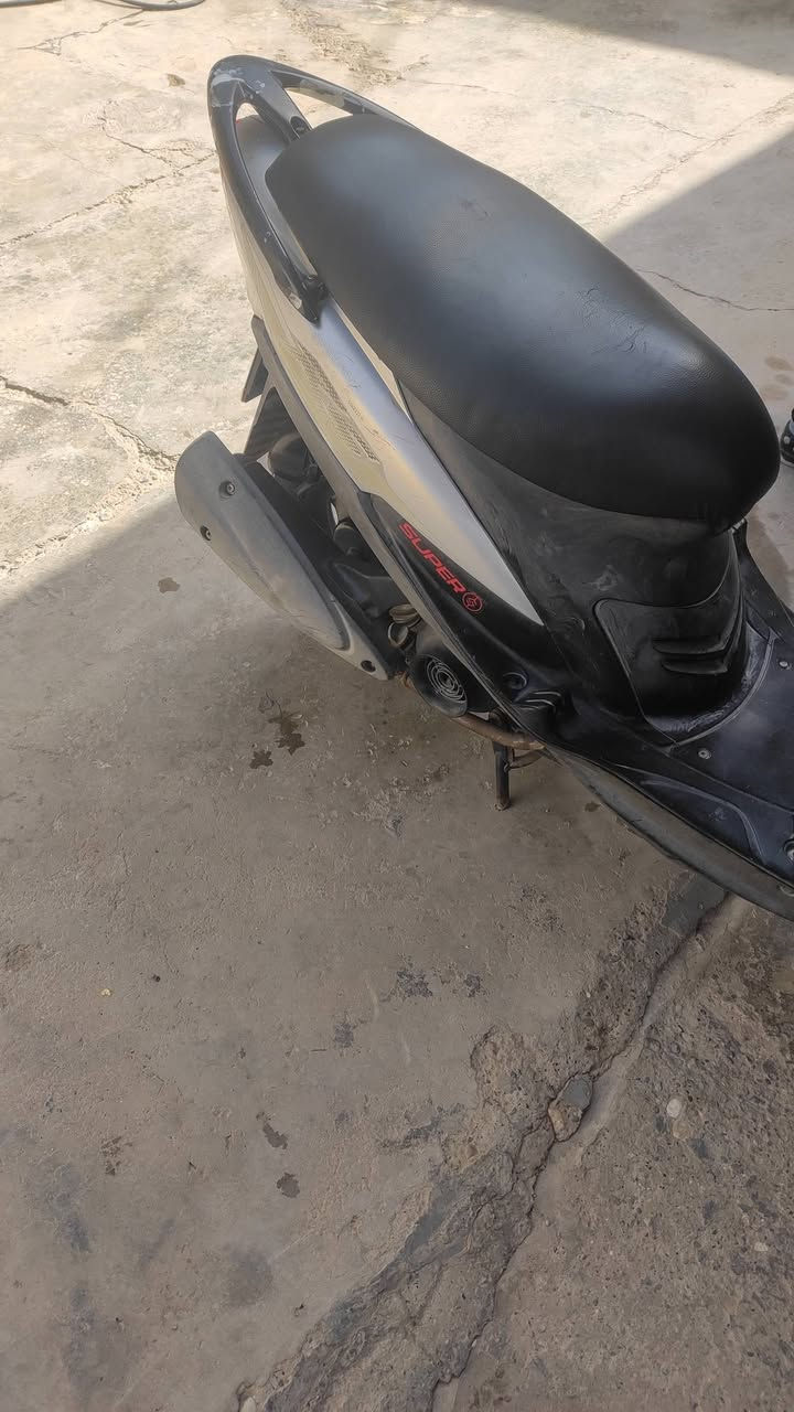 سلام عليكم دراجه ماكس عدله لل بيع دراجه نظيفه مابيه شي كلشي شغال بيه نكره سلف هندر كهربائيات شغله ختم واحد اوراق كال تكدر ترقم تجي وتشوف جيب اي فيتر وياك يفحص ***********@
